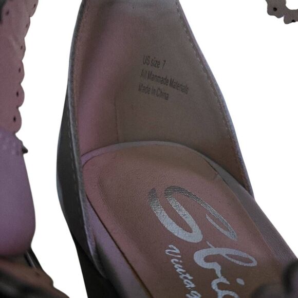 Sbicca Women's Size 7 Beige Tan Scalloped Cross Strap Low Square Heels - Picture 5 of 7